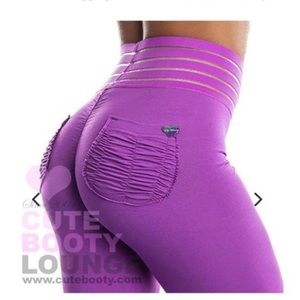 Cute booty lounge hot purple leggings